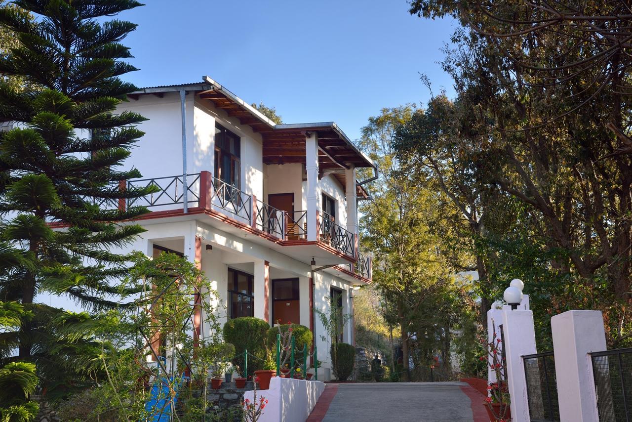 Hotel Maya Regency Бхимтал Экстерьер фото